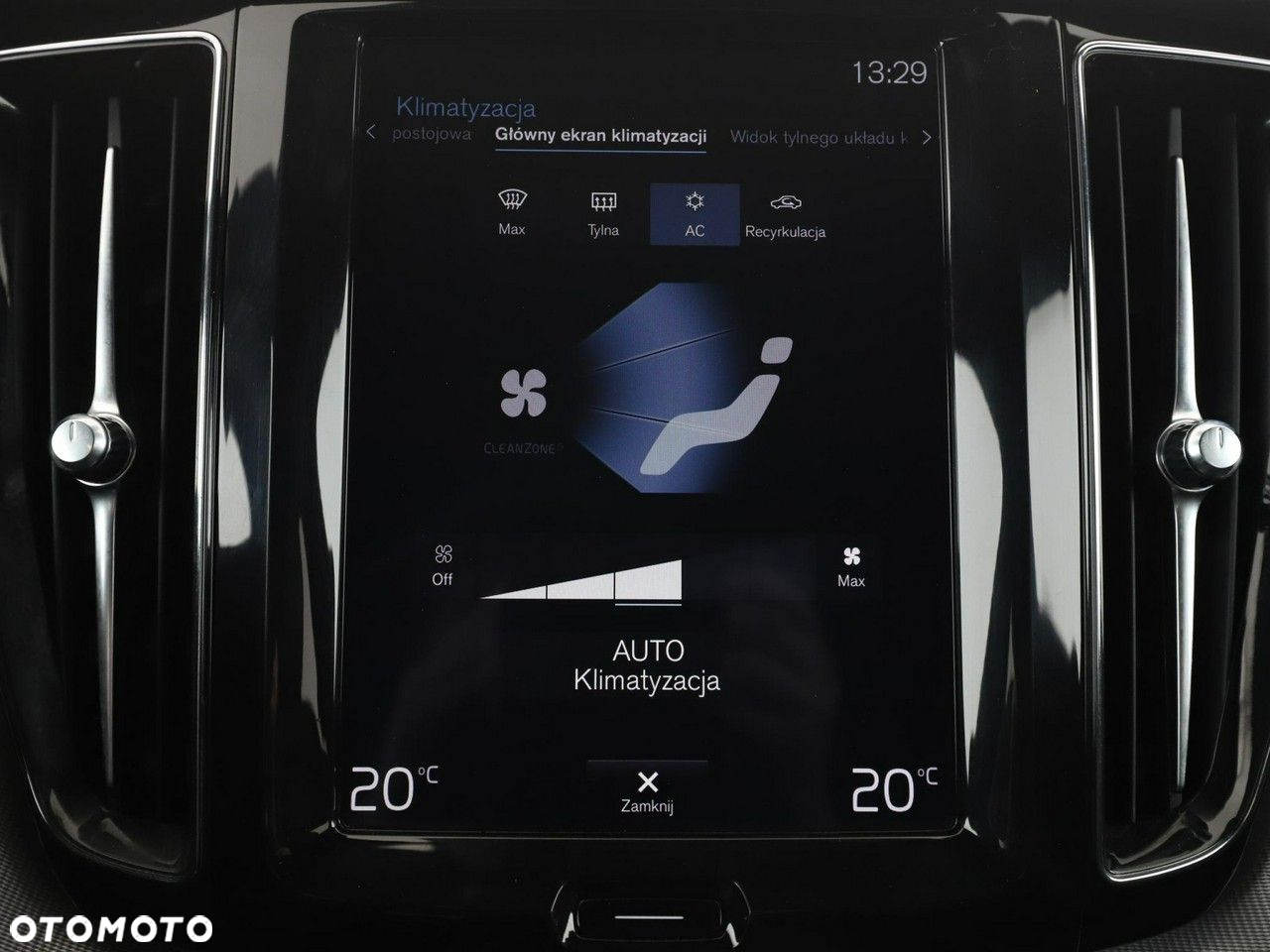 Volvo XC 60 D4 AWD Geartronic RDesign - 28