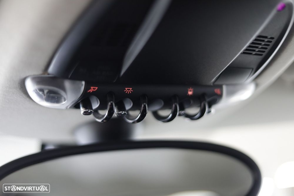 MINI Countryman One D - 15