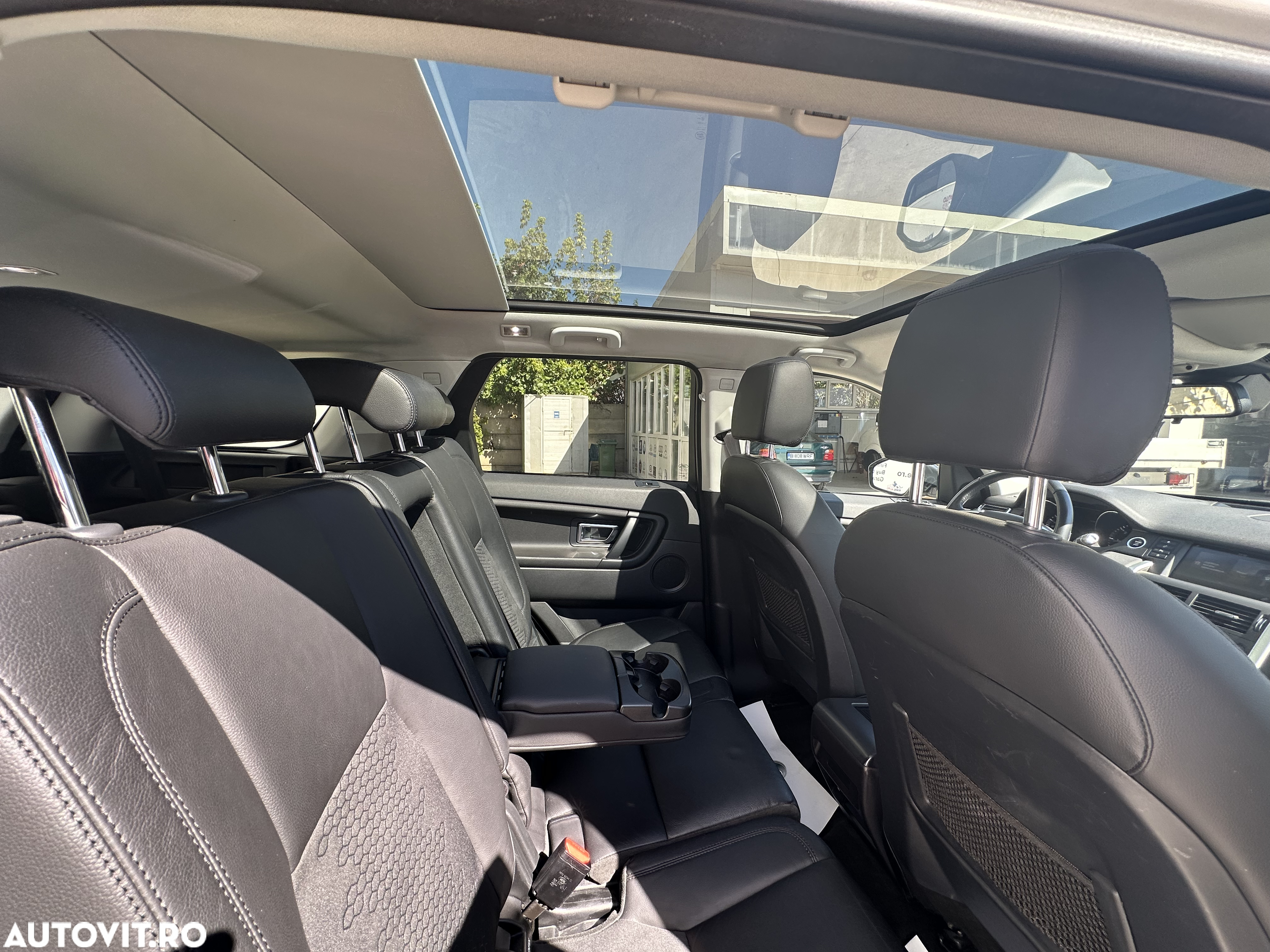 Land Rover Discovery Sport 2.0 l TD4 SE Aut. - 27