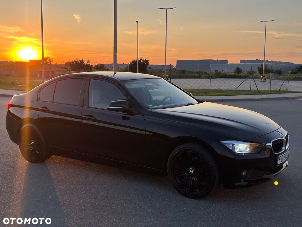 BMW Seria 3 316d Luxury Line - 3