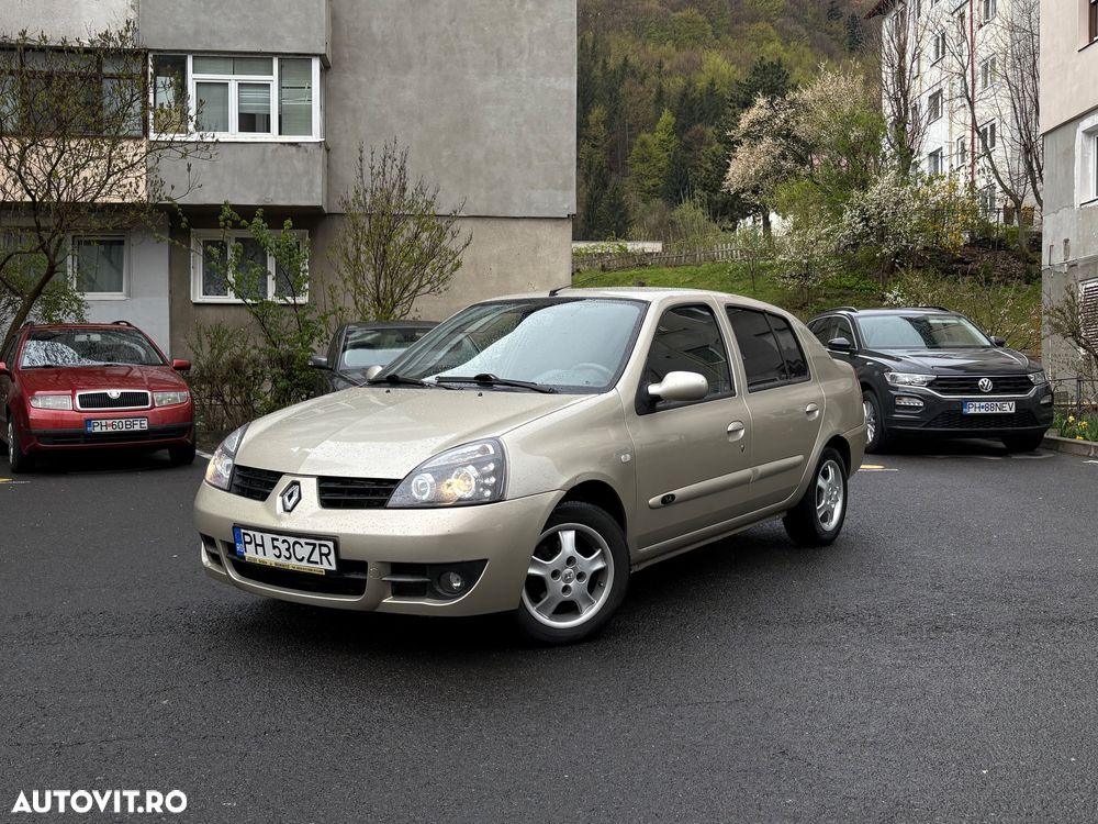 Renault Symbol - 1