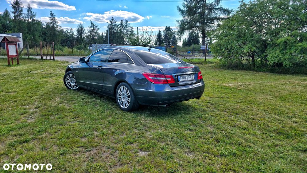 Mercedes-Benz Klasa E - 6