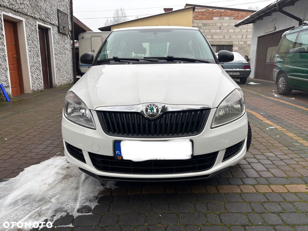 Skoda Fabia - 4
