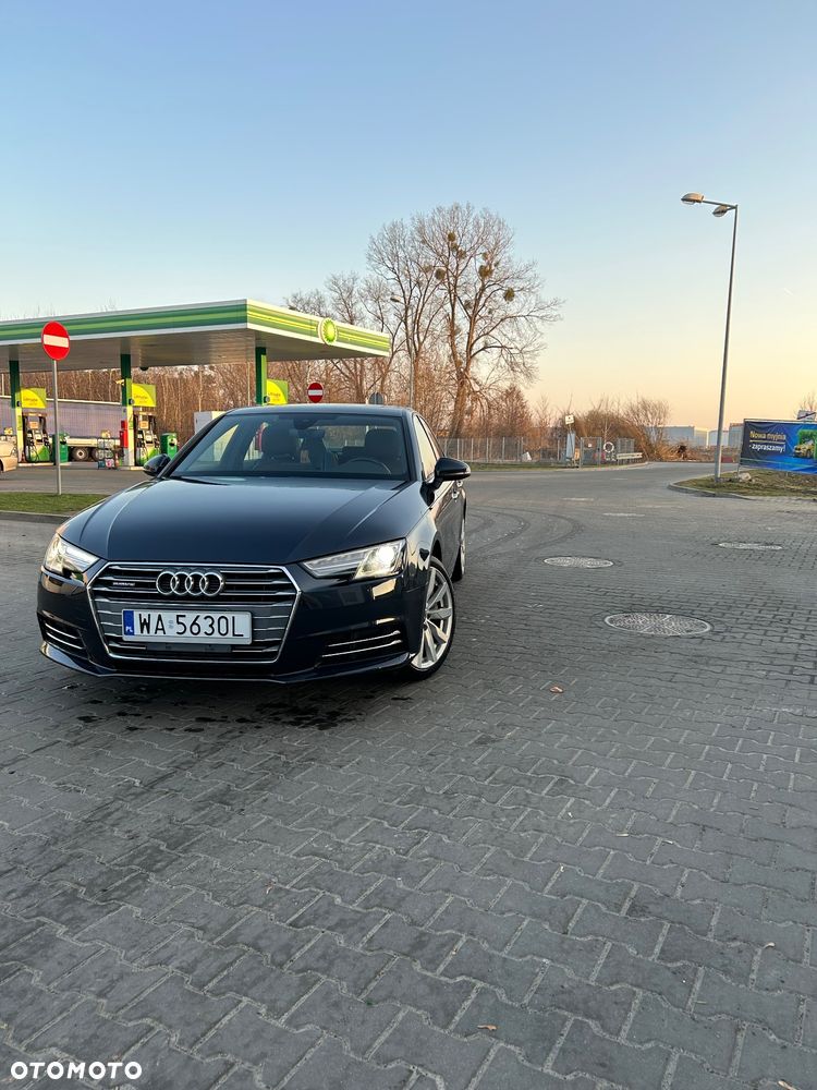 Audi A4 Limousine - 3