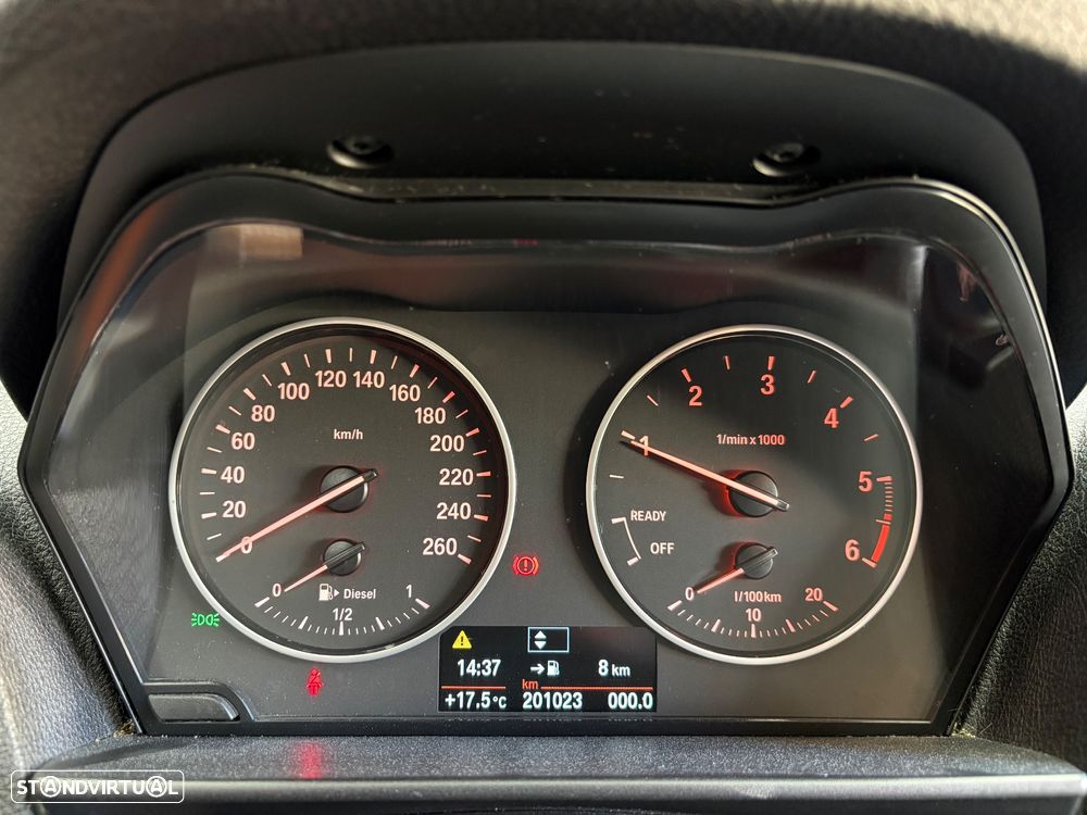 BMW 116 d Sport Line - 41