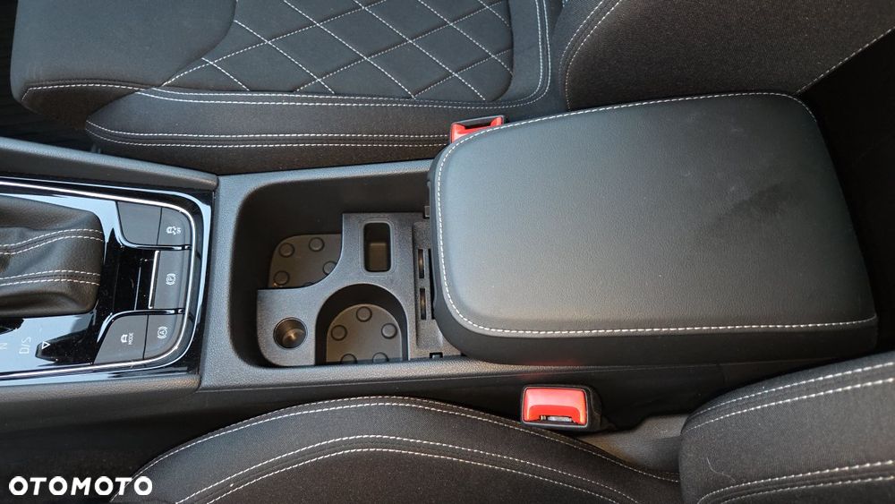 Skoda Karoq 2.0 TSI 4x4 Sportline DSG - 8