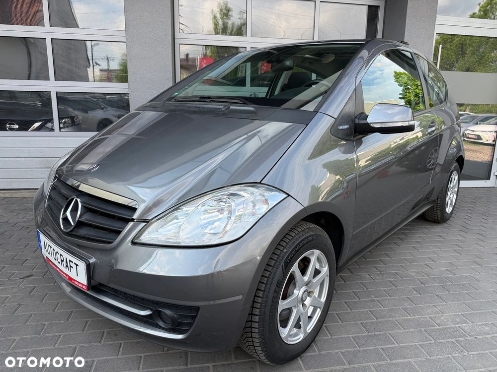 Mercedes-Benz Klasa A 160 BlueEFFICIENCY Elegance - 22