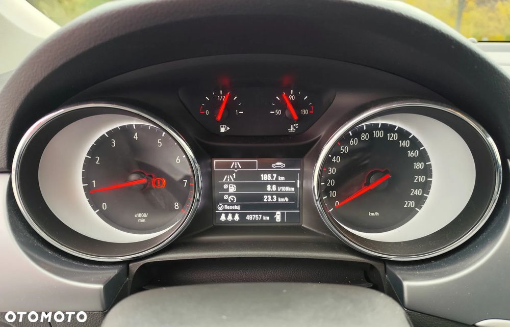 Opel Astra V 1.4 T Enjoy - 11