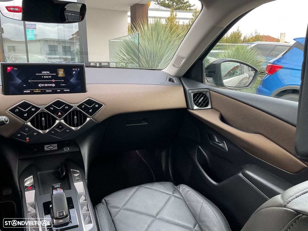 DS DS3 Crossback 1.5 BlueHDi Grand Chic EAT8 - 32