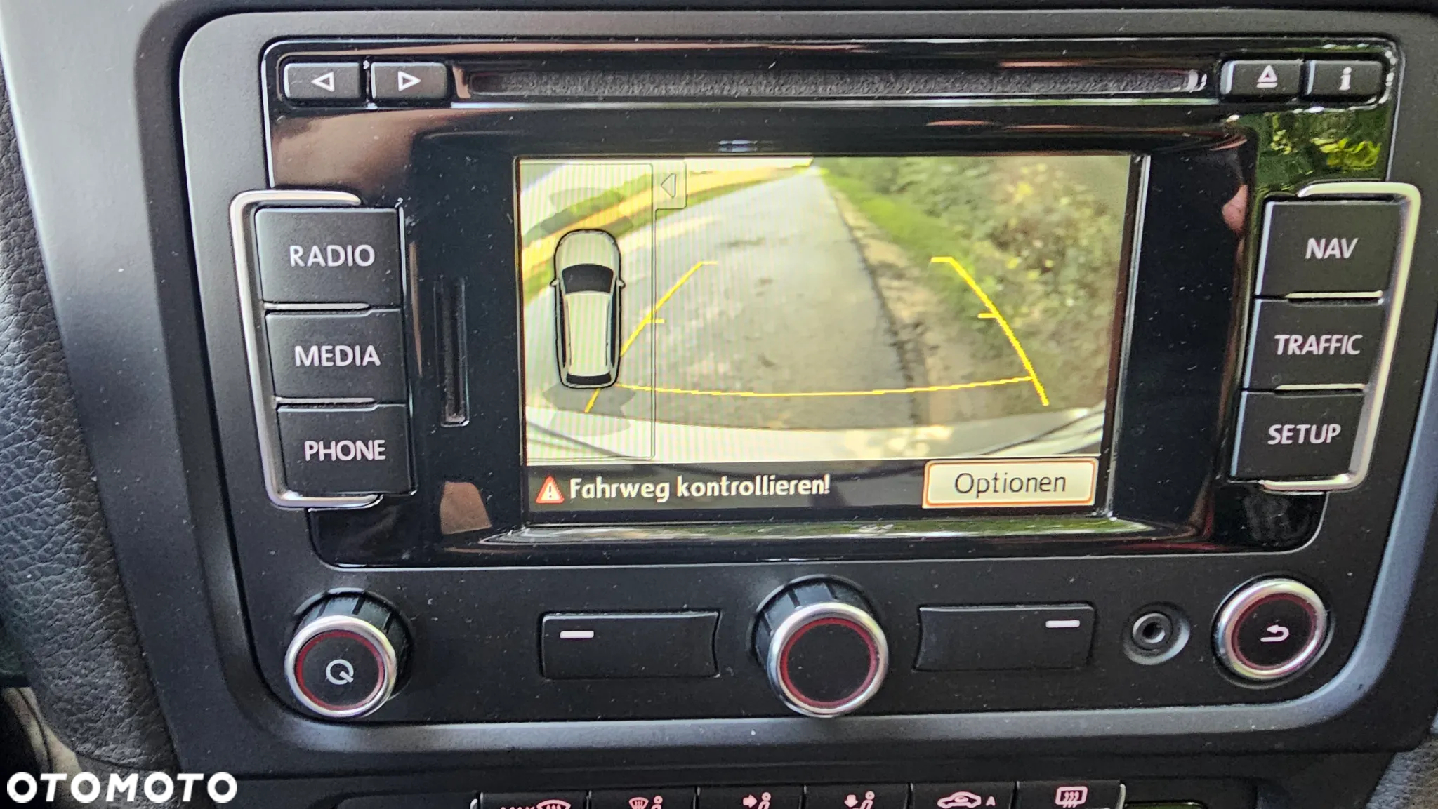 Volkswagen Golf - 8