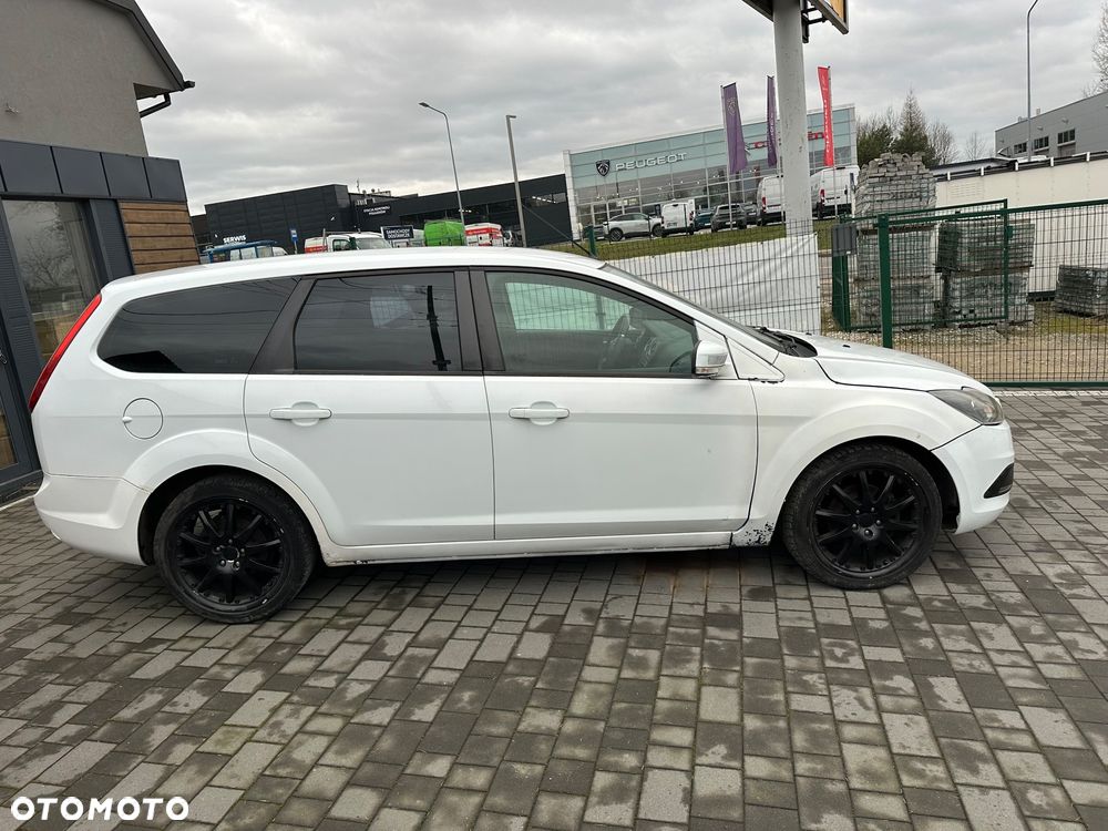 Ford Focus 1.6 TDCi Ambiente - 6