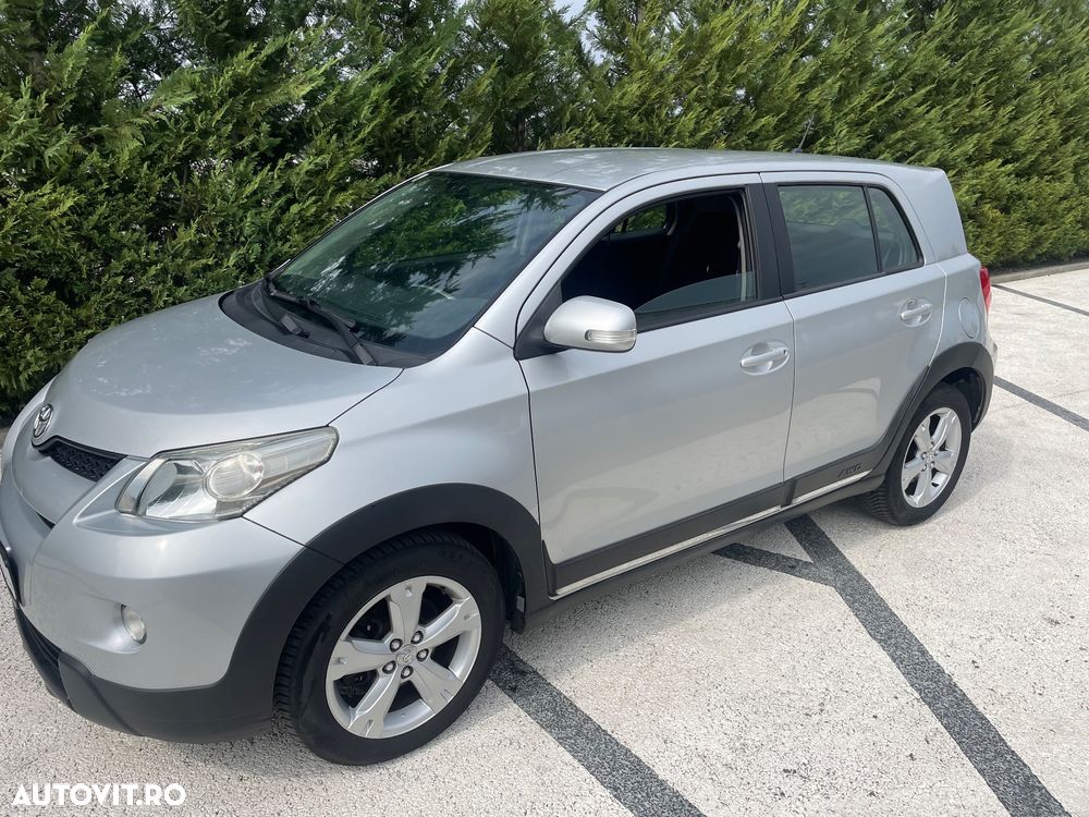 Toyota Urban Cruiser 1.4 D-4D 4x4 - 2