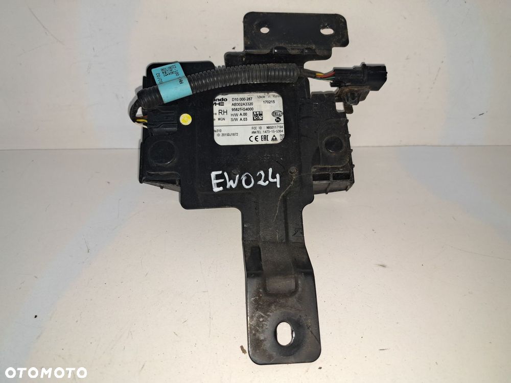 HYUNDAI I30 III 17 19 RADAR TYLNY PRAW  95821-G4000 - 1