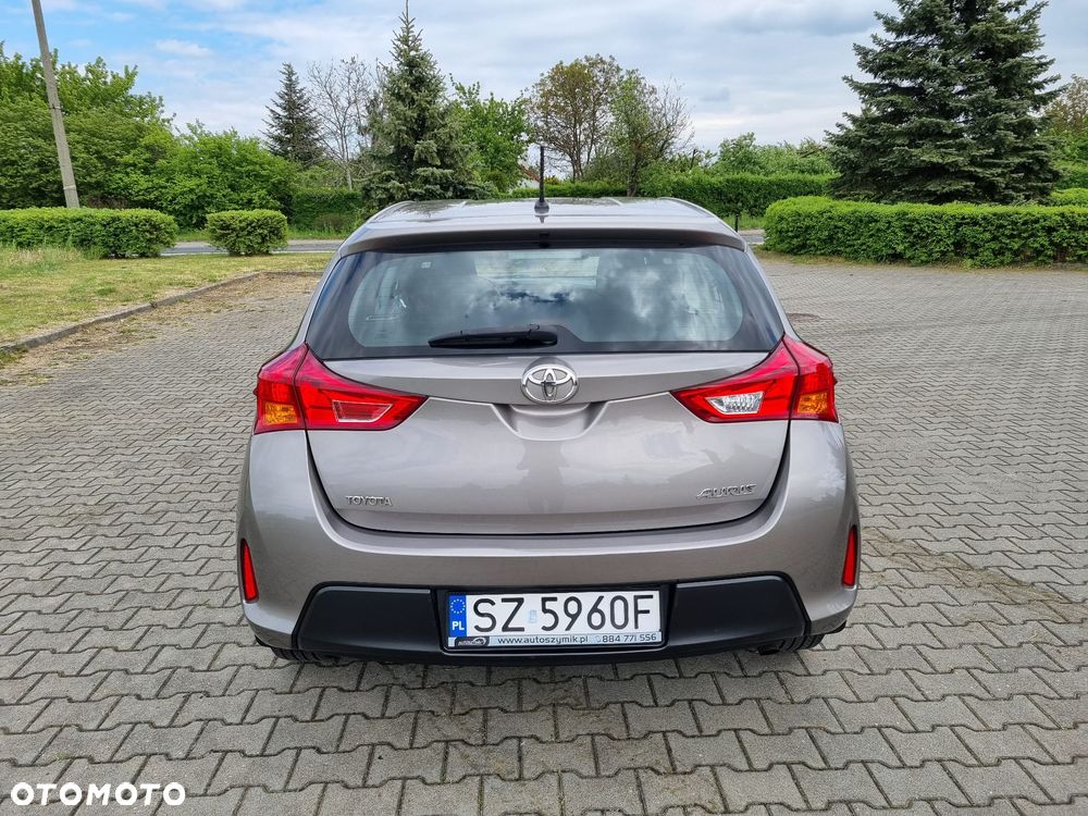 Toyota Auris 1.33 VVT-i Active - 6