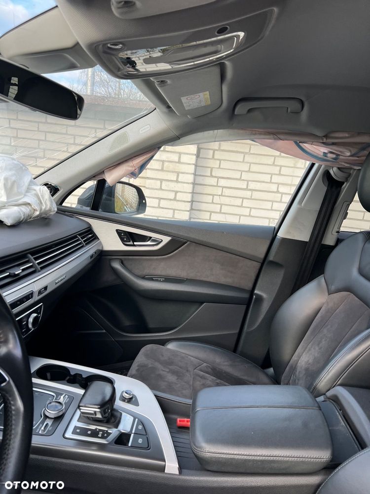 Audi Q7 - 14