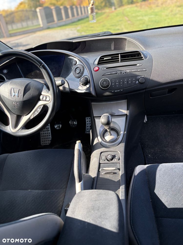 Honda Civic - 24