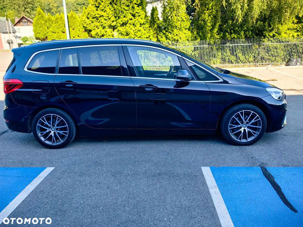 BMW Seria 2 216d - 5