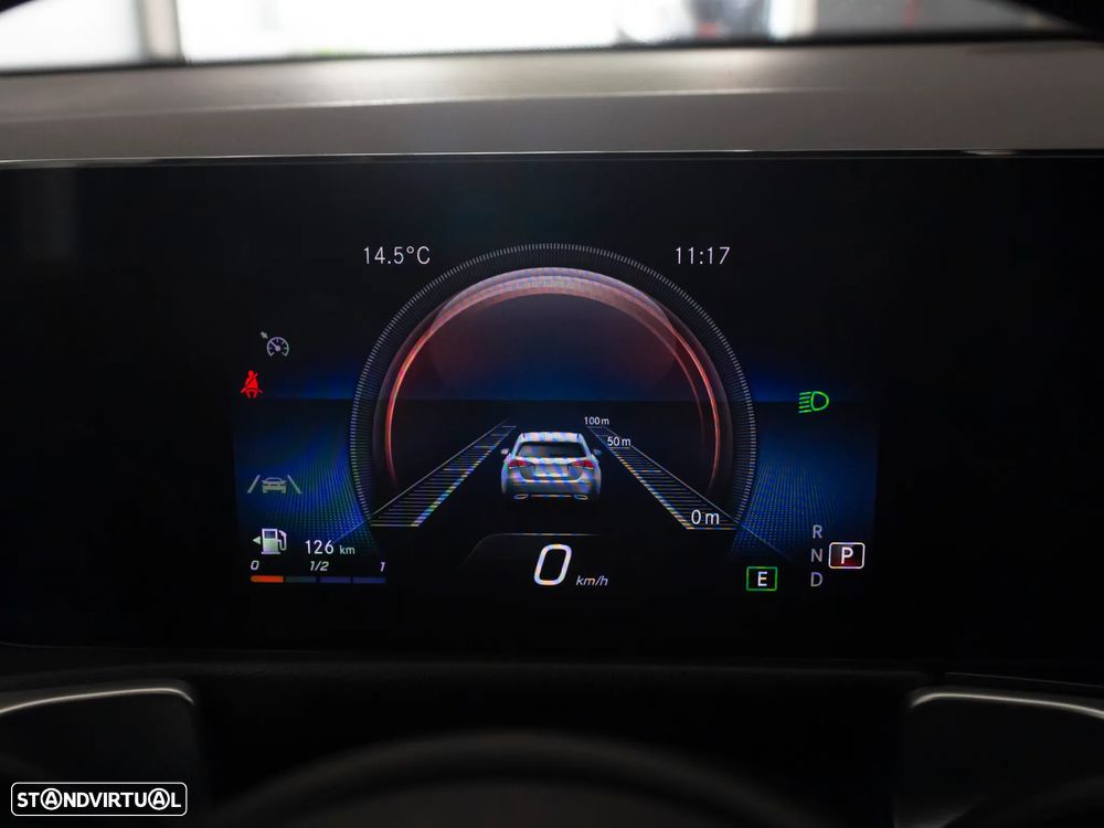 Mercedes-Benz GLB 180 d Style - 28