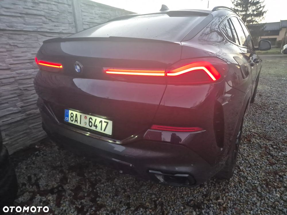 BMW X6 xDrive40i - 31