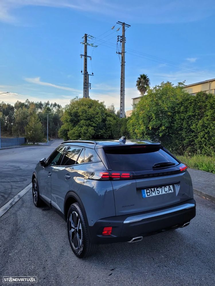 Peugeot 2008 1.2 PureTech GT EAT8 - 9