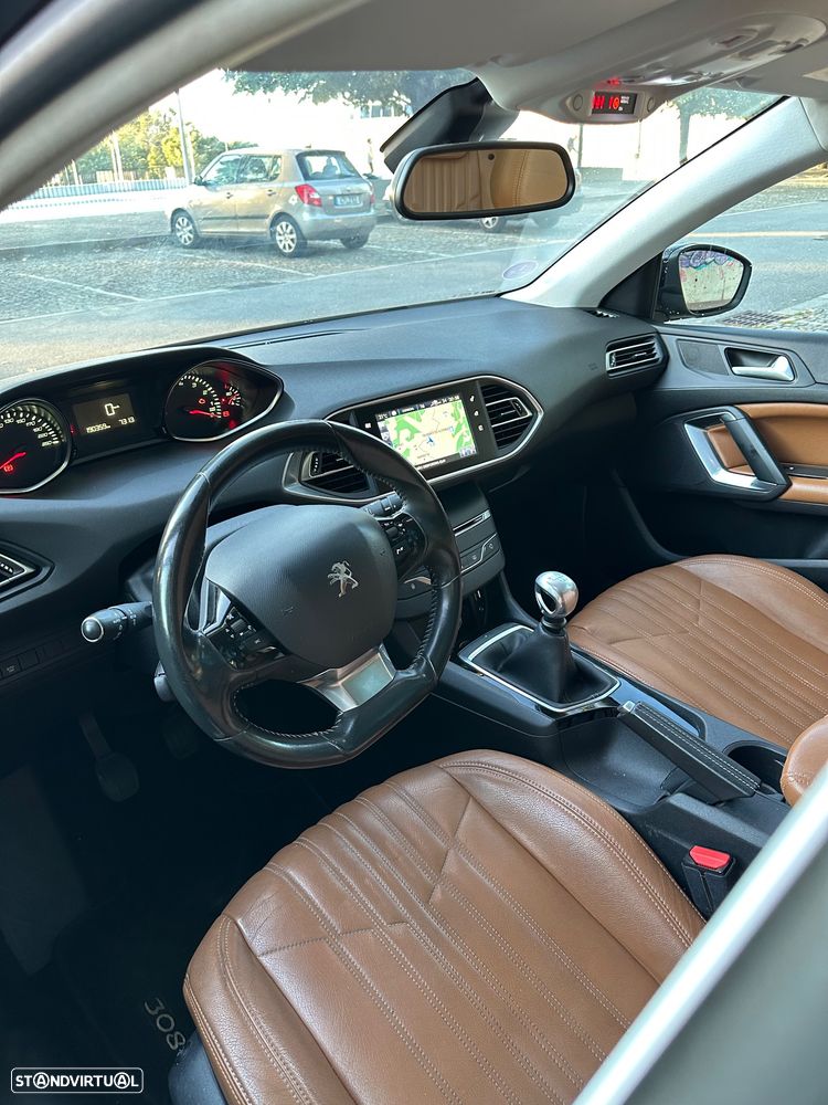 Peugeot 308 - 12