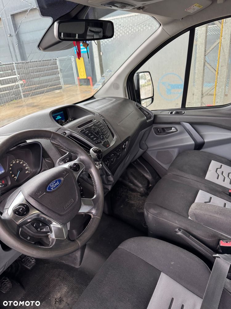 Ford Transit Custom 310 L2H1 Limited - 11