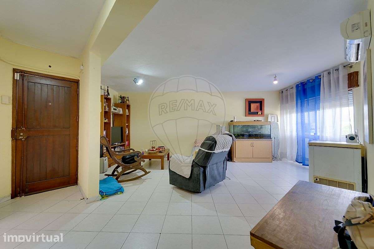 Apartamento T4 para venda - Grande imagem: 2/18