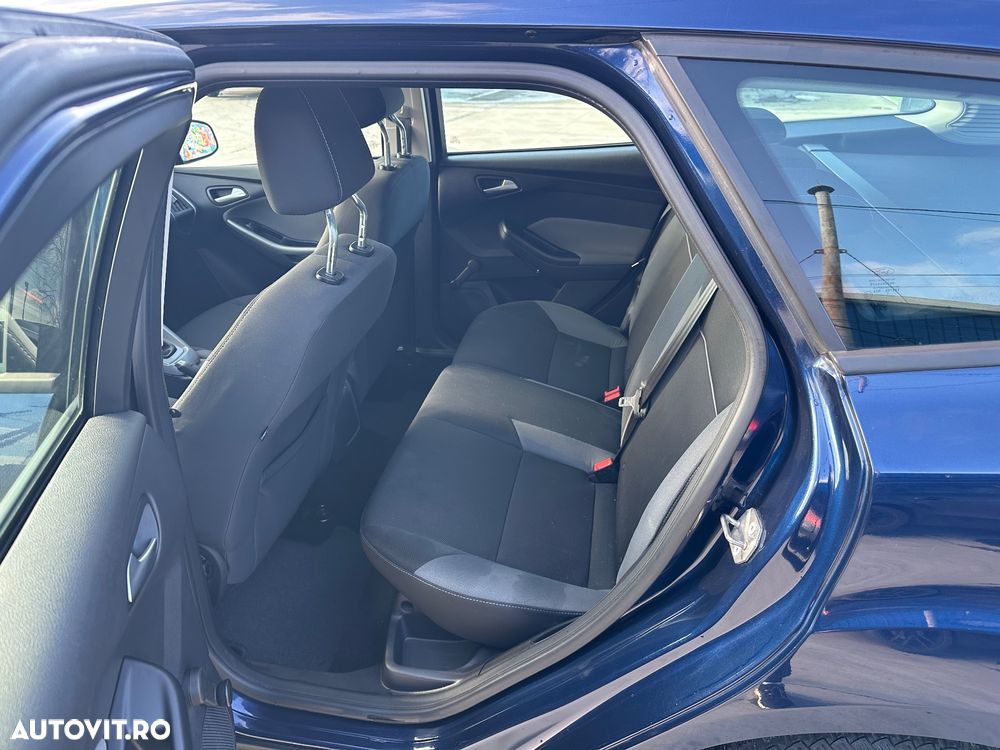 Ford Focus 1.0 EcoBoost 99g Start-Stopp-System Titanium - 9