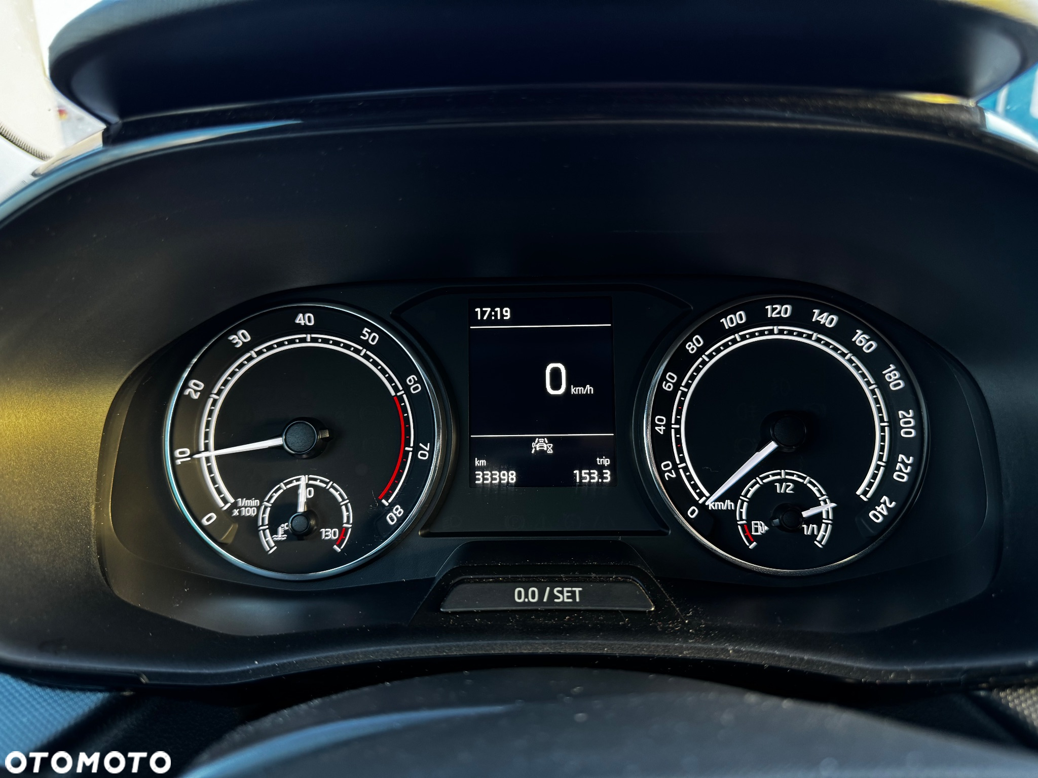 Skoda Fabia 1.0 Active - 12