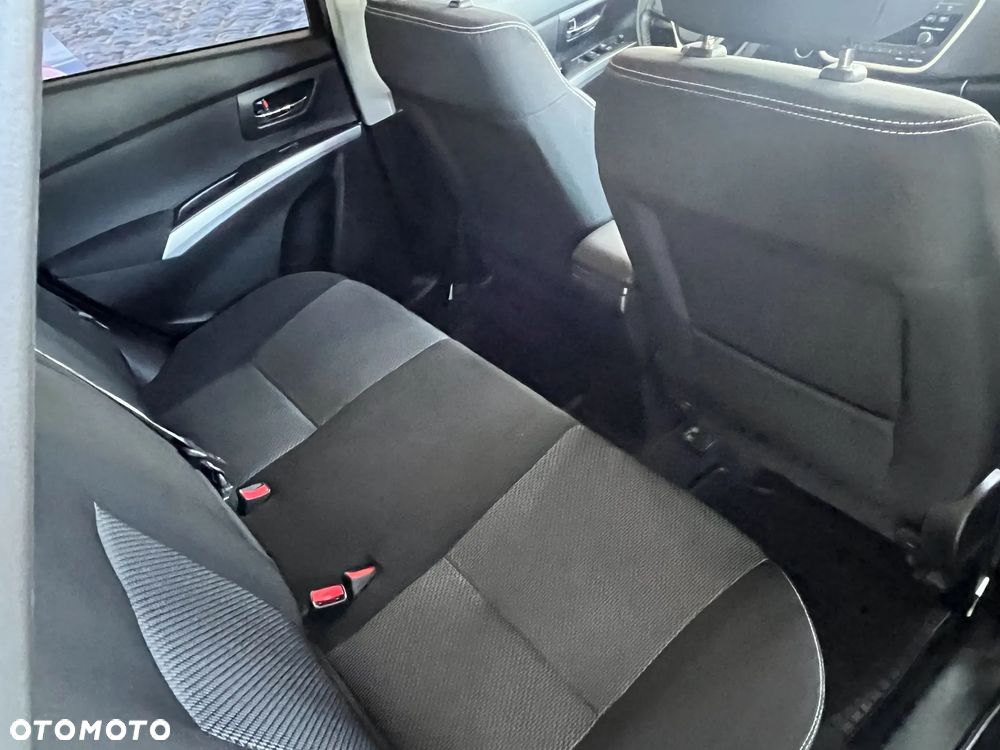 Suzuki SX4 - 11