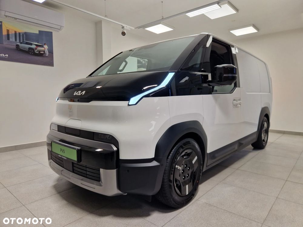 Kia PV5 - 1