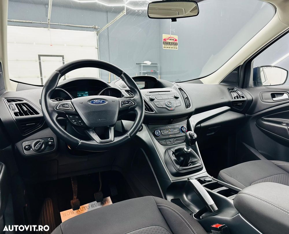 Ford Kuga 1.5 EcoBoost 2x4 Business Edition - 20