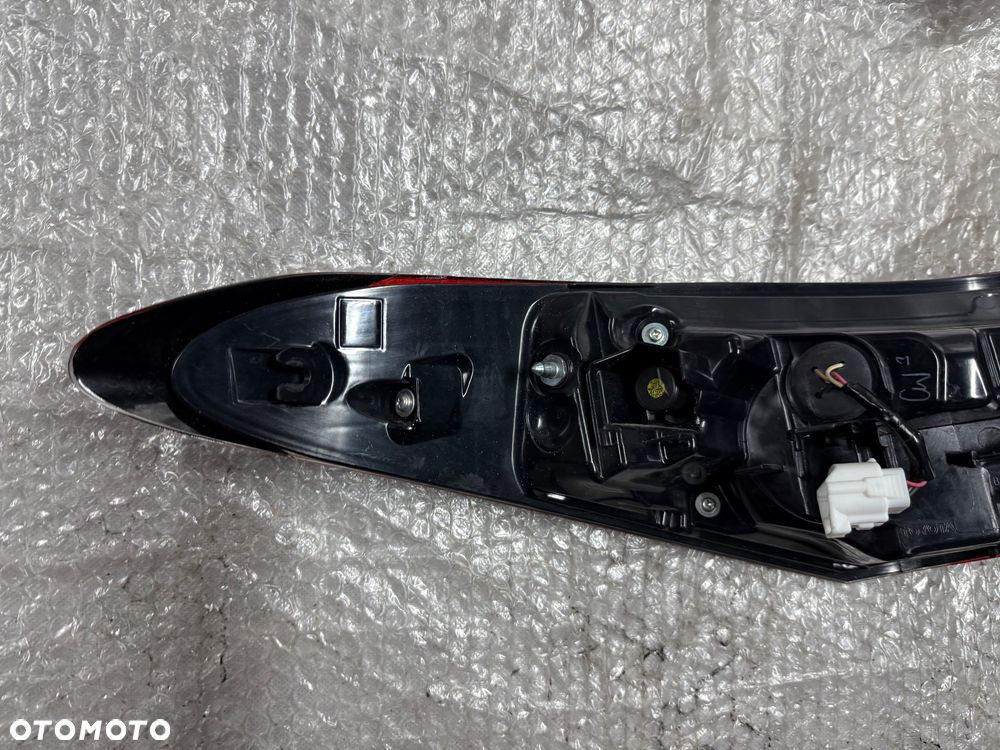 LAMPA TYŁ PRAWA TOYOTA CAMRY IX LED - 4