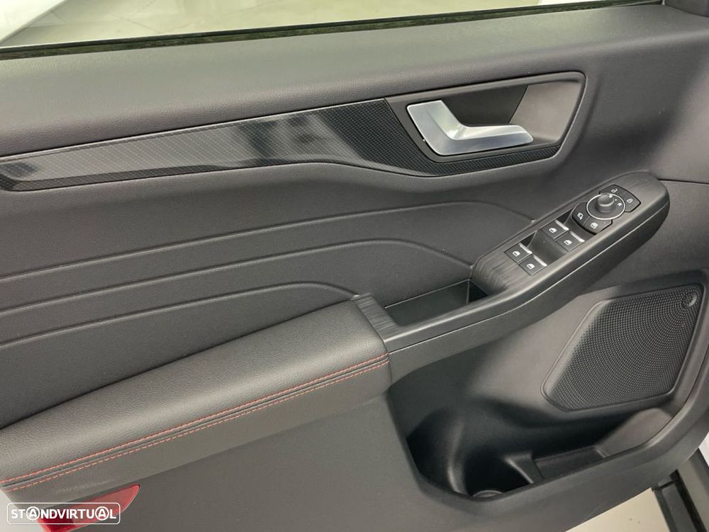 Ford Kuga 2.5 FHEV ST-Line X - 16