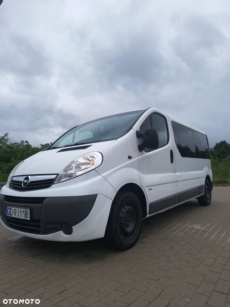 Opel Vivaro L2H1 2.9t Essentia - 2