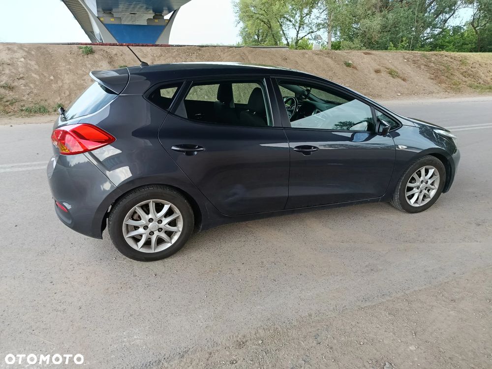 Kia Ceed 1.4 L - 2