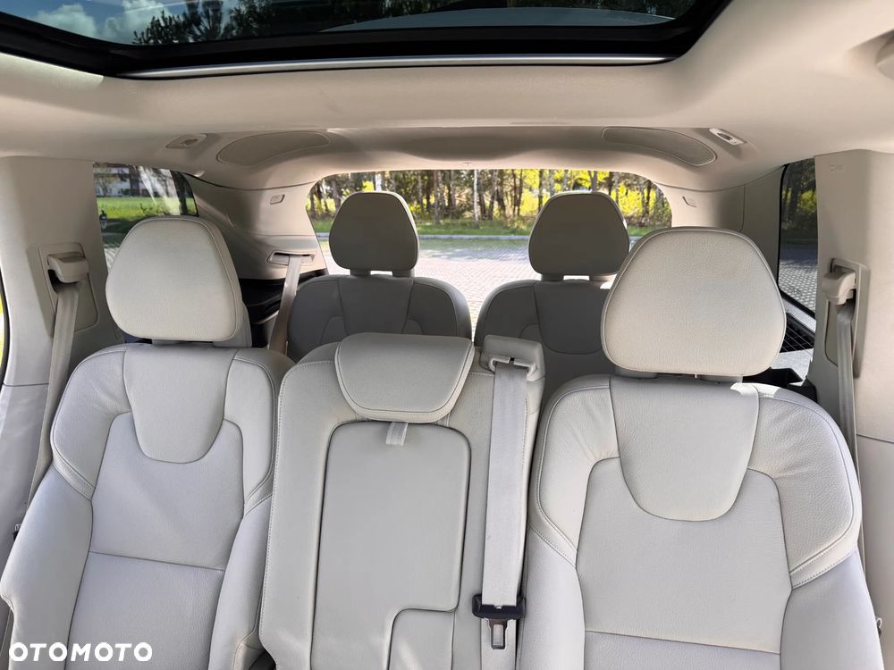 Volvo XC 90 T6 AWD Momentum 7os - 11