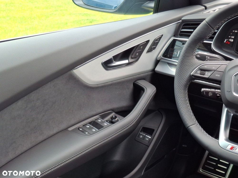 Audi Q8 - 23