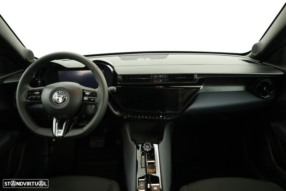 Alfa Romeo Junior Elletrica 50 kWh - 8