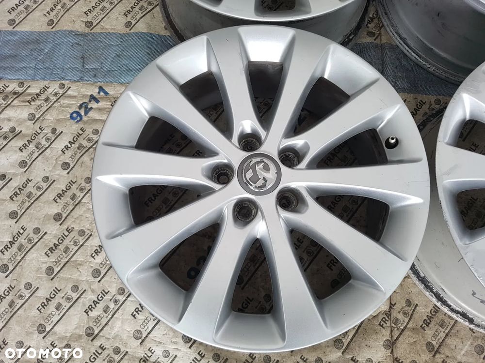 FELGI ALU ORYGINAŁ  OPEL ASTRA H ZAFIRA B MERIVA B 5X110  7jX17 ET35 - 6