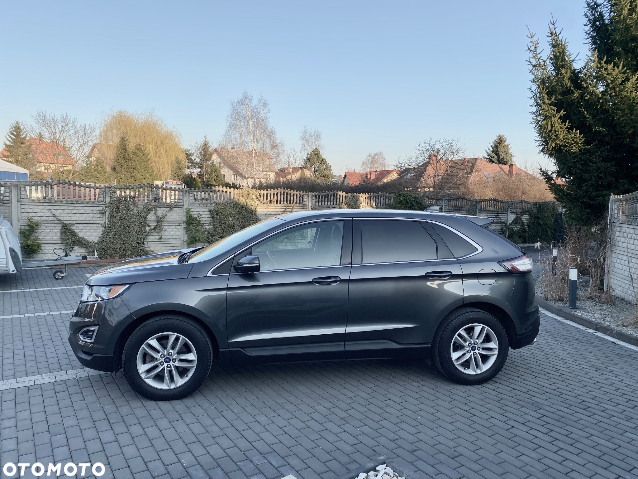 Ford Edge - 11