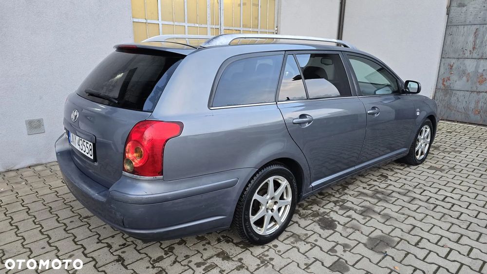 Toyota Avensis 2.0 D-4D Prestige - 4