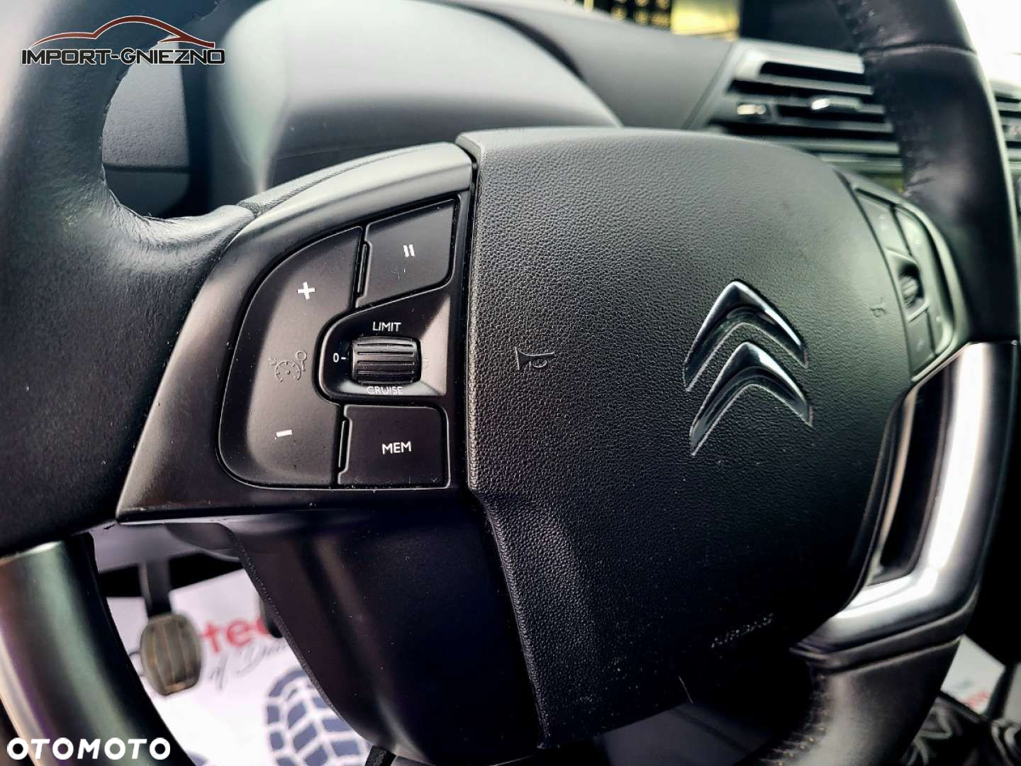 Citroën C4 Picasso - 13