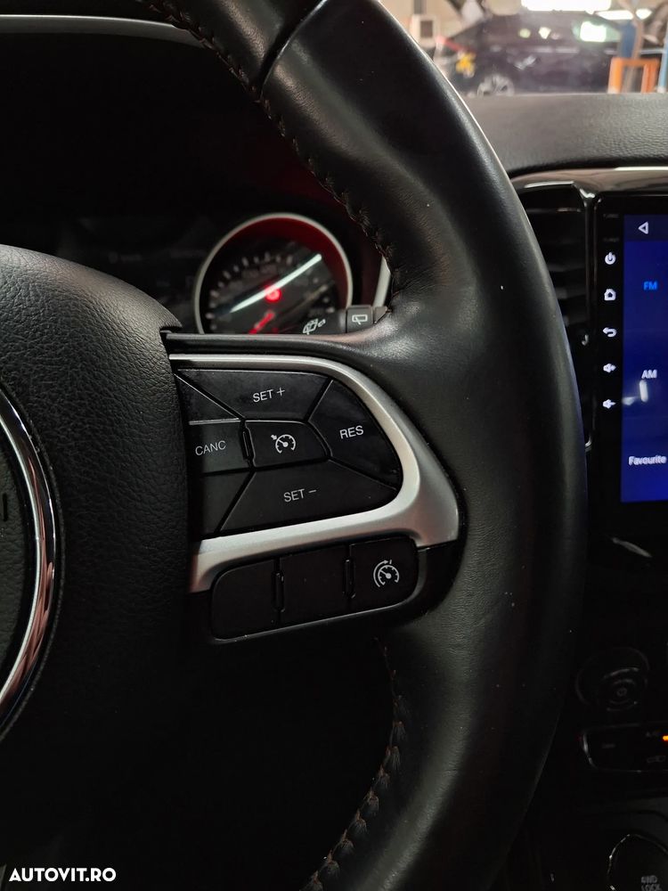 Jeep Compass 2.0 M-Jet 4x4 AT Limited - 18