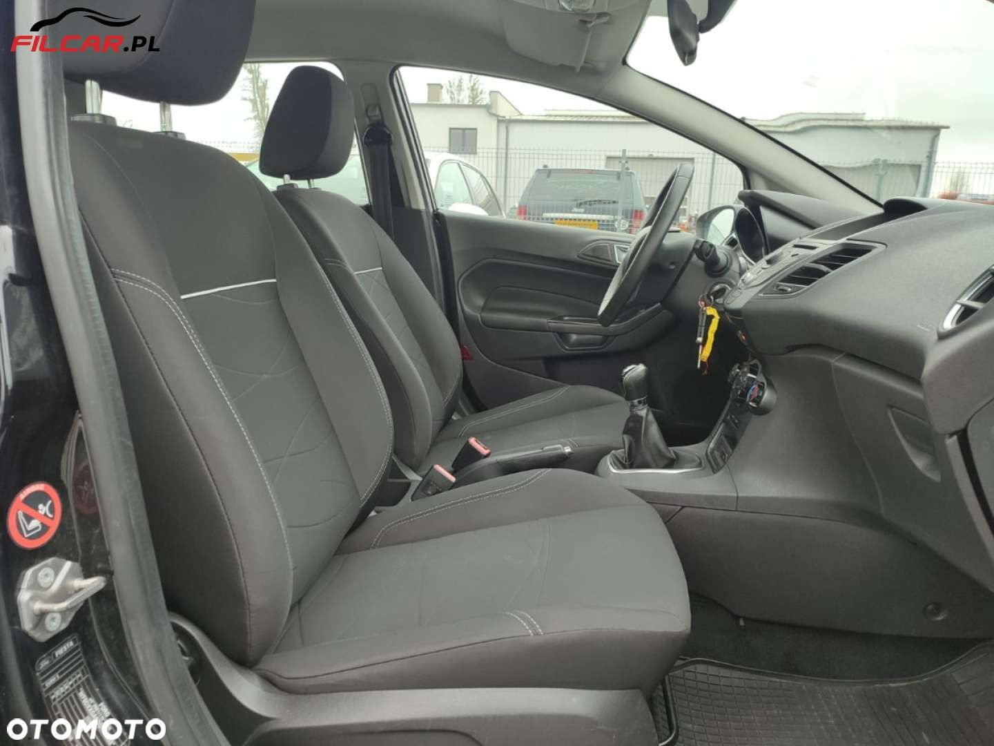 Ford Fiesta - 12