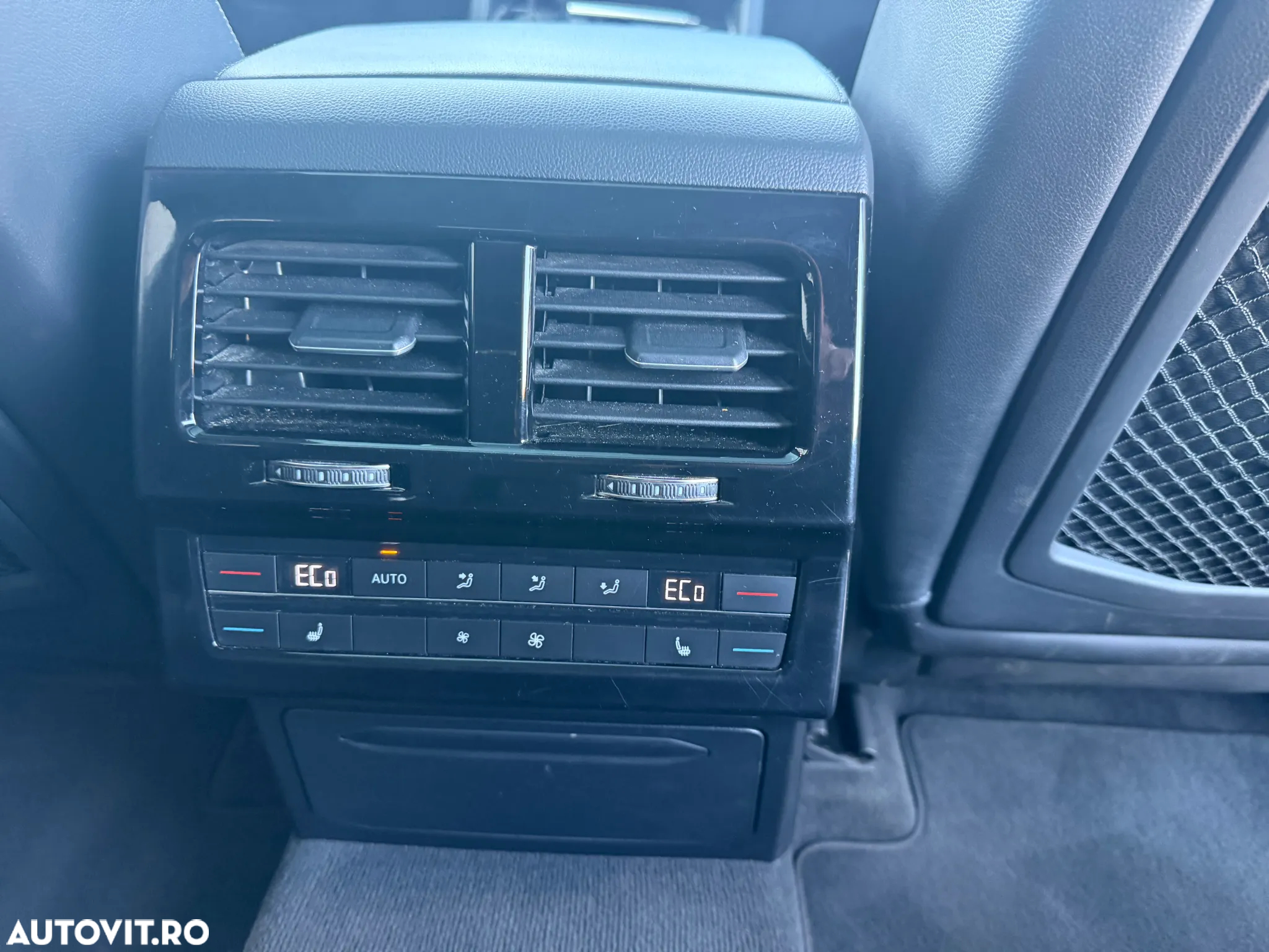 Volkswagen Touareg V6 TDI Atmosphere - 5