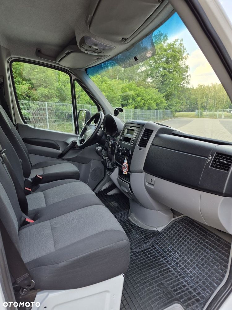 Volkswagen Crafter - 14