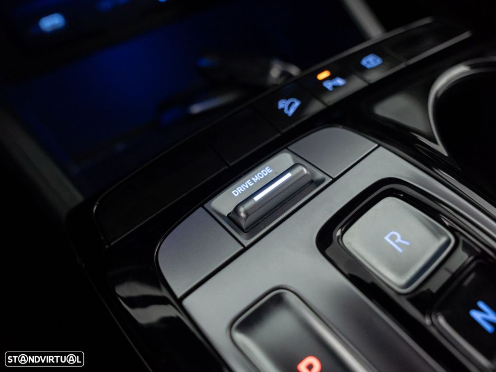 Hyundai Tucson 1.6 T-GDI HEV Vanguard - 28