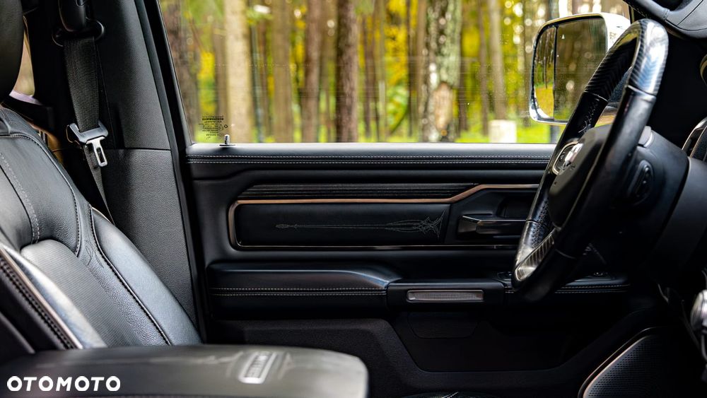 RAM 1500 5.7 Crew Cab Limited - 29