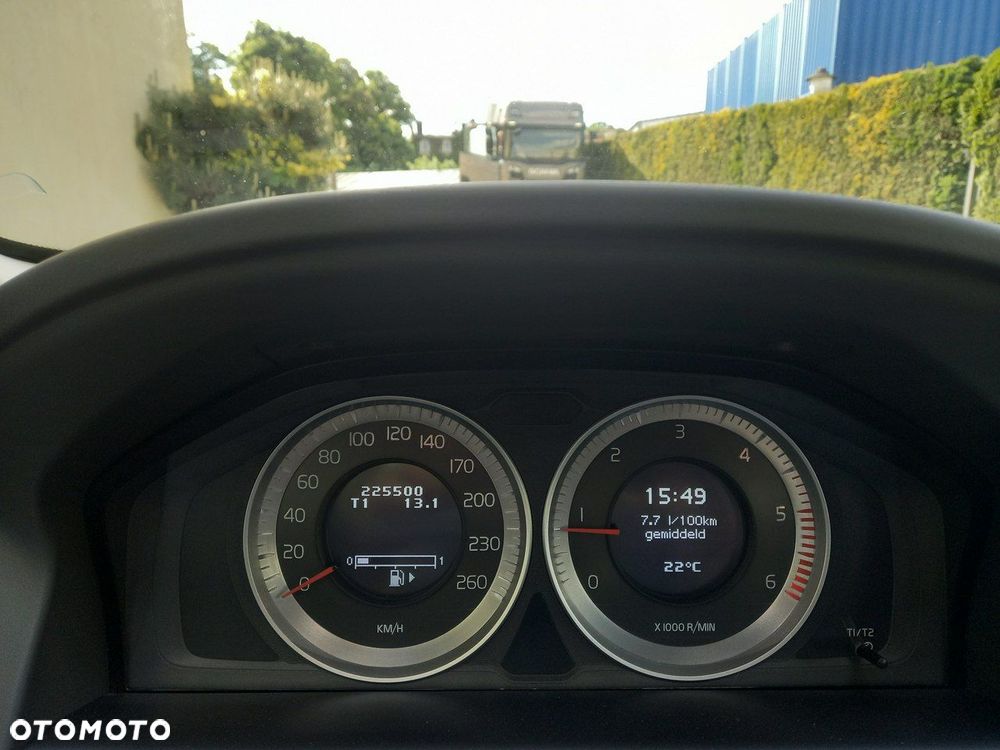 Volvo XC 60 DRIVe Momentum - 37